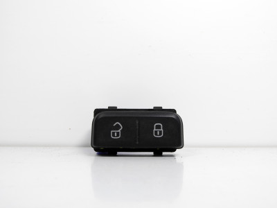 Tlačítko uzamčení a odemknutí dveří 1S0962125A