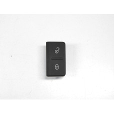 Tlačítko zámku dveří Volkswagen Golf Plus 5M 5M1962125B