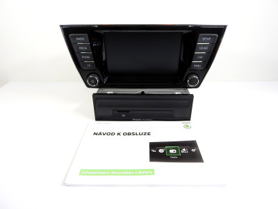 Autorádio Bolero + jednotka ovládání informační elektroniky Škoda Fabia III 3 6V 6V0919604 5Q0035819A