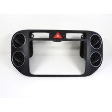 Průduchy ventilace středové s rámečkem palubní desky Volkswagen Golf Plus, Tiguan 5M 5M0819061 5M0819062 5M0858071J 5M0819727D 5M0819728D