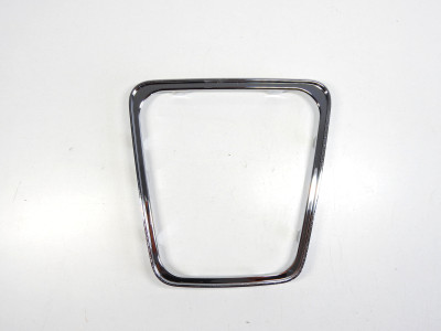 Rámeček řadící páky chrom Škoda Octavia 4 5E4863212