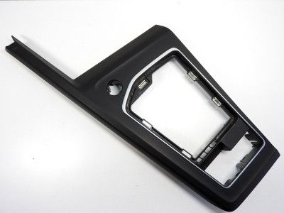 Rámeček řadící páky Volkswagen Golf 8 5H1864263