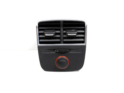 Průduchy ventilace do loketní opěrky Audi 8V0819203