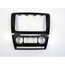 Rámeček rádia a ovládání klimatizace, krytka spínače topení Škoda Octavia II 2 po faceliftu 1Z