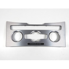 Rámeček ovládání klimatizace, krytka spínače topení Volkswagen Passat CC 3C8 3C8863082A 3C8863100C alu-brushed