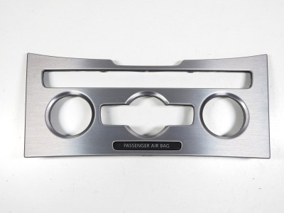 Rámeček ovládání klimatizace, krytka spínače topení Volkswagen Passat CC 3C8 3C8863082A 3C8863100C alu-brushed
