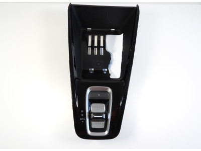 Panel středového tunelu, řadící páka, Škoda Octavia 4 5E4713203CK stav