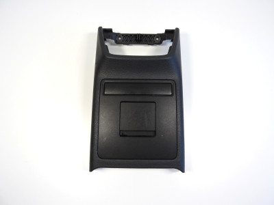 Zadní panel loketní opěrky Škoda Octavia III 3 5E 5E0857289B