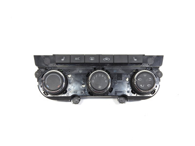 Ovládání ventilace, panel klimatizace, climatic, výhřev sedadel Škoda Octavia III 3 5E 5E0820047S