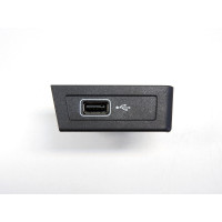 Krytka se vstupem USB 5Q0035726M 5JB035727A