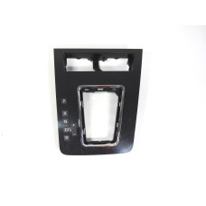 Rámeček řadící páky pro automatickou převodovku dekor carbon Škoda Octavia III 3 5E 5E1713203P