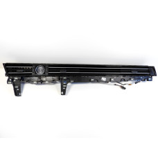 Průduchy ventilace středové, pravý průduch, panel palubní desky Volkswagen Passat B8 3G 3G1858416B