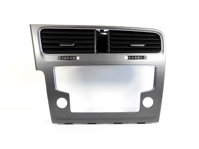 Rámeček rádia a průduchy ventilace středové Volkswagen Golf VII 7 5G 5G1815736C 5G1819728AC/AD 5G1819743S 5G1815735C