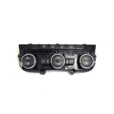 Ovládání ventilace, panel automatické klimatizace, climatronic Seat Ateca 5F 5F0907044AK stav