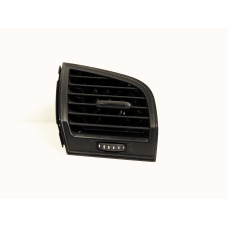Průduch ventilace pravý přední - spolujezdce černý Škoda Fabia III 3 6V 6V0819702 B9
