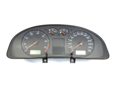 Panel sdružených přístrojů – budíky Volkswagen Passat B5 3B 3B0920822