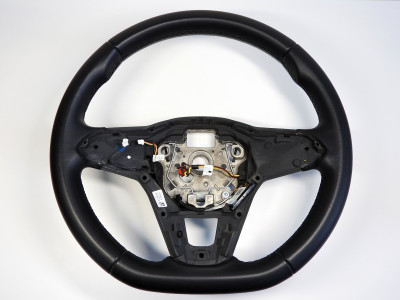 Volant tříramenný, kůže, výhřev, vibrace Volkswagen Golf 8