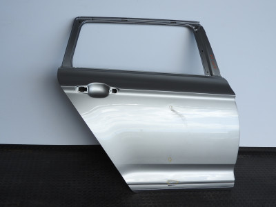 Dveře pravé zadní Volkswagen Passat B8 3G Variant combi 3G9833312F 3G9833056