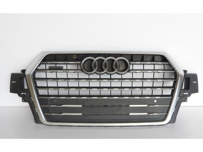 Maska s mřížkou, se znakem Audi Q7 4M0853651F/G 