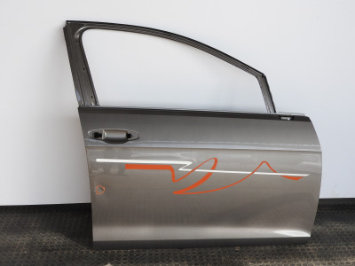 Dveře pravé přední Volkswagen Golf VII 7 5G  5G4831312A 5G4831056