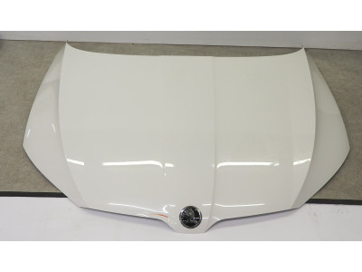 Kapota Škoda Superb III 3 3V 3V0823155A 3V0823031   
