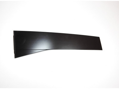 Dekorativní krycí panel sloupku dveří pravý Volkswagen Passat B7 combi 3AA 3C9839904B