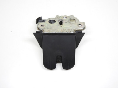 Zámek pátých dveří - víka kufru s krytem zámku Seat Ibiza 6J 6J8827520 8K9827505A