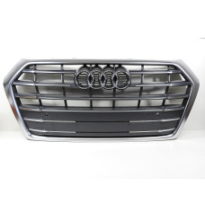Maska s mřížkou, se znakem Audi Q5 80A853651