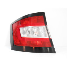 Světlo levé zadní včetně nosiče žárovek Škoda Fabia III 3 6V combi 6V9945095