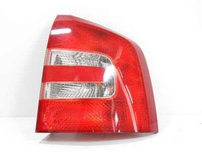 Světlo pravé zadní včetně nosiče žárovek Škoda Octavia II 2 1Z combi 1Z9945096