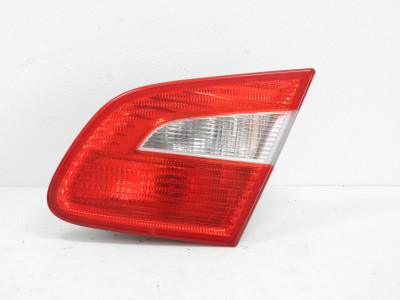 Světlo pravé zadní svítilna koncového světla do víka kufru včetně nosiče žárovek Škoda Superb II 2 3T 3T5945094