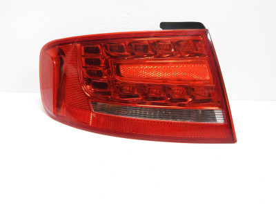 Světlo levé zadní Audi A4 8K 8K5945095K