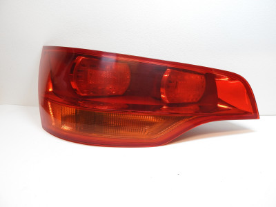 Světlo levé zadní Audi Q7 4L 4L0945093