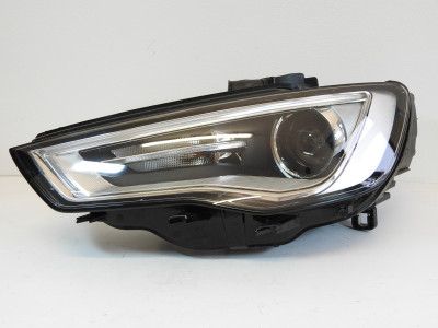 Světlo levé přední xenon Audi A3 8V 8V0941005