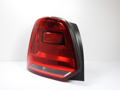 Světlo levé zadní Volkswagen Polo 6C 6C0945111 6C0945095K