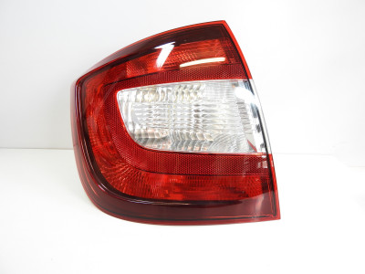 Světlo levé zadní Škoda Rapid NH 5JH945095A 5JH945111A