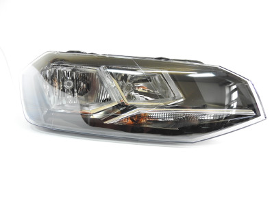 Světlo pravé přední Volkswagen Polo 2G 2G1941006