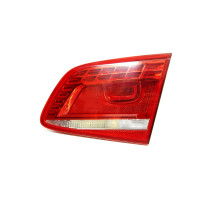 Světlo pravé zadní vnitřní Volkswagen Passat B7 3AA 3AE945308D