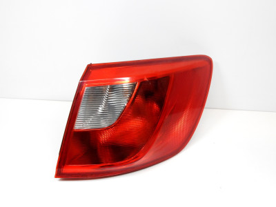 Světlo pravé zadní Seat Ibiza 6J combi 6J8945096 6J8945112