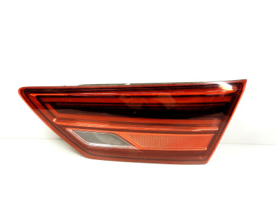 Světlo pravé zadní vnitřní Seat Leon 5F combi 5F9945308H