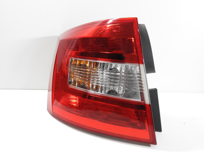 Světlo levé zadní Škoda Rapid Spaceback NH 5JJ945095