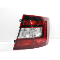 Světlo pravé zadní Škoda Rapid Spaceback NH 5JJ945096A