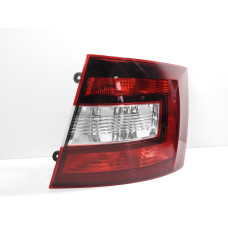 Světlo pravé zadní Škoda Rapid Spaceback NH 5JJ945096A
