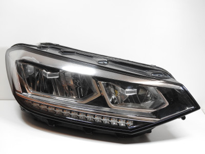 Světlo pravé přední Volkswagen Touran 5N 5TB941036B