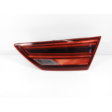Světlo pravé zadní vnitřní Seat Leon 5F combi 5F9945308D