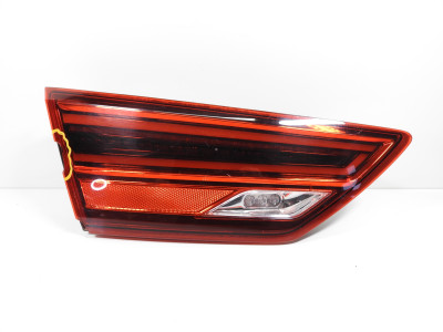 Světlo levé zadní vnitřní Seat Leon 5F combi 5F9945307D STAV!