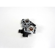 Nosič žárovek pro levé zadní světlo Volkswagen Jetta 