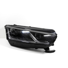 Světlo pravé přední Škoda Octavia IV 4 5E4941016A stav