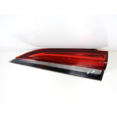 Světlo pravé zadní vnitřní Škoda Scala 657945308A