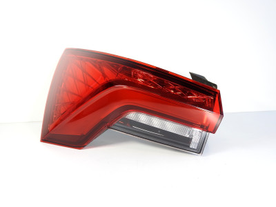 Světlo levé zadní Škoda Scala 657945207B